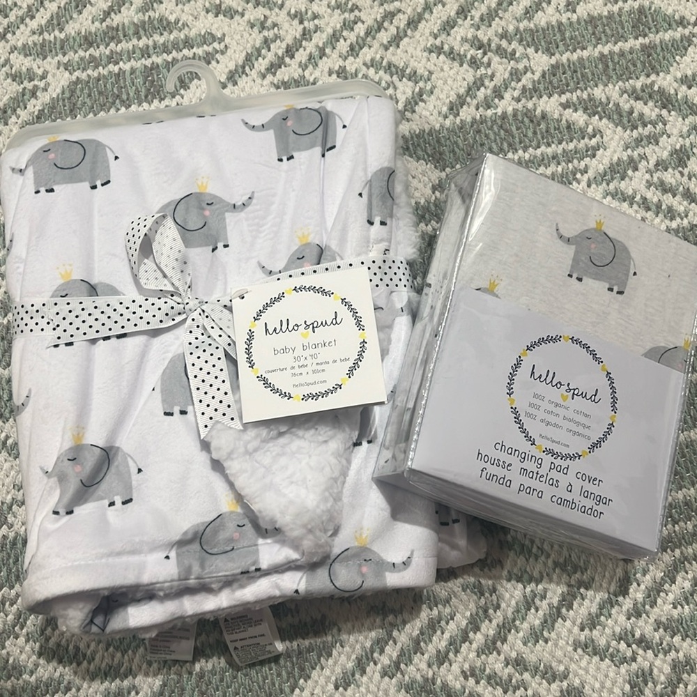 Hello Spud baby blanket & organic changing pad cover